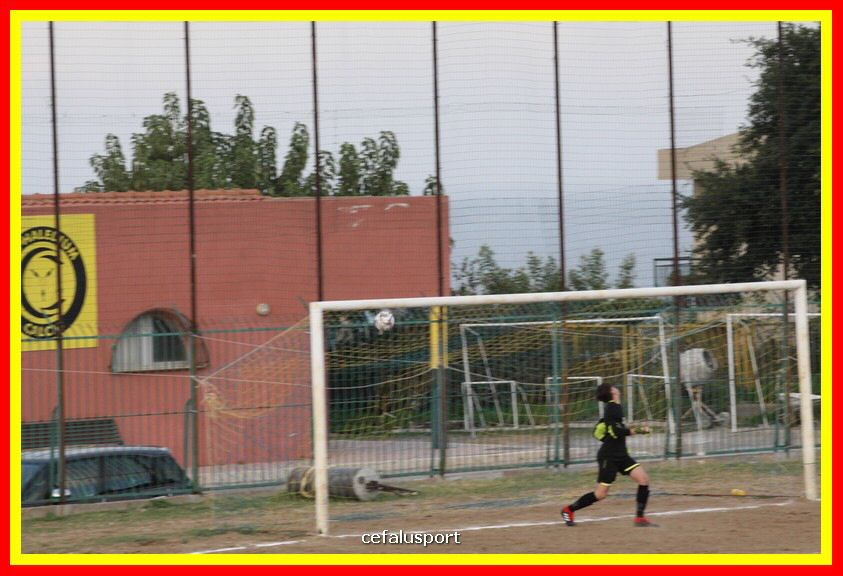 181209 sport 278_tn.JPG